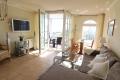 Das Wohnzimmer mit gem�tl...(800x534)