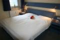 Schlafraum mit Doppelbett...(800x533)
