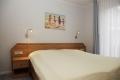 Schlafraum mit Doppelbett...(800x533)