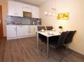 E�tisch und K�chenzeile m...(800x600)