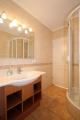 Das Badezimmer mit Dusche...(800x533)