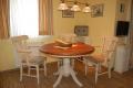 Wohnraum mit Pantry und E...(448x300)