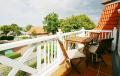 Der sonnige Balkon mit he...(800x506)