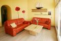 Das Wohnzimmer mit gem�tl...(800x533)